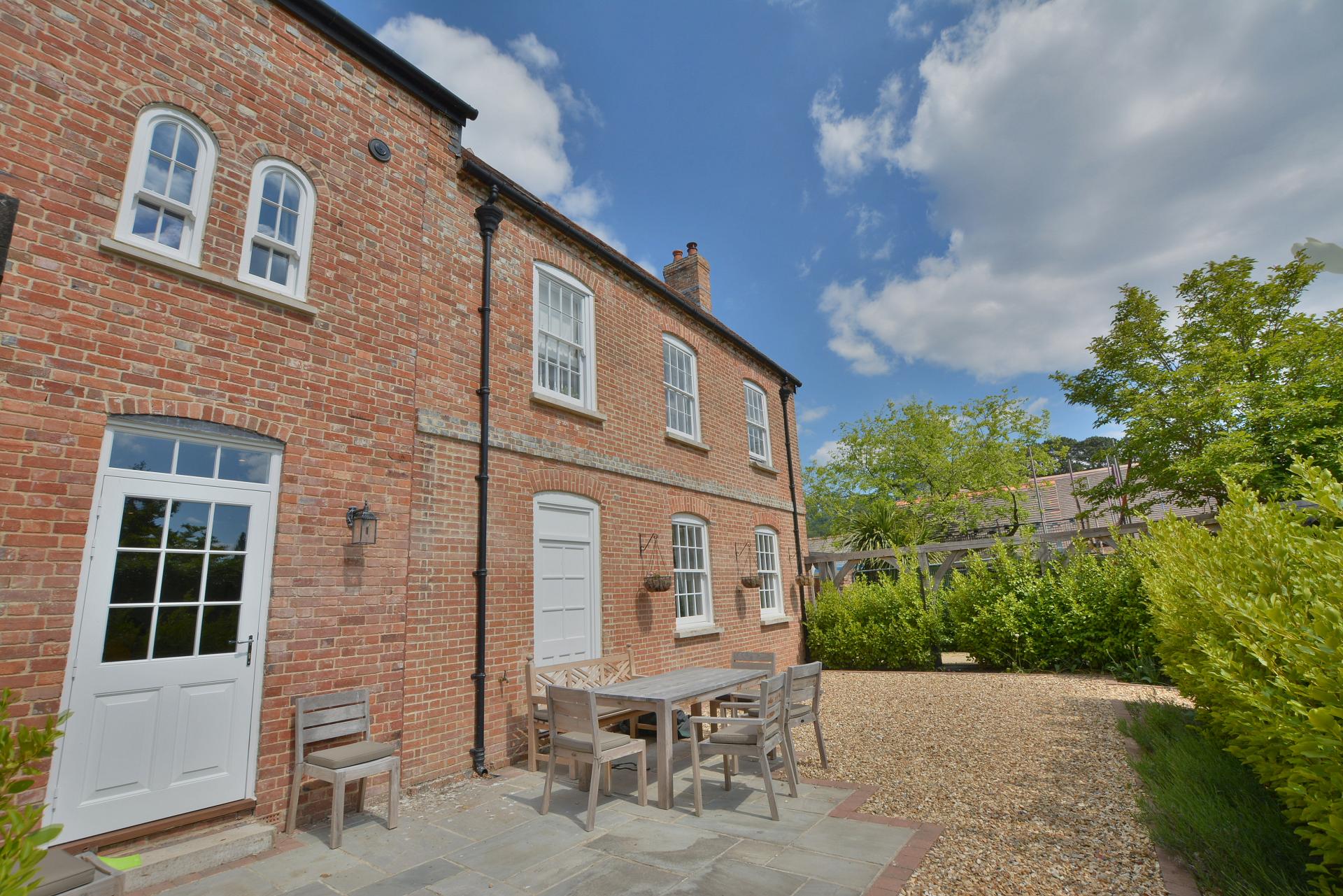 4 bedroom Mews House for sale in Wimborne