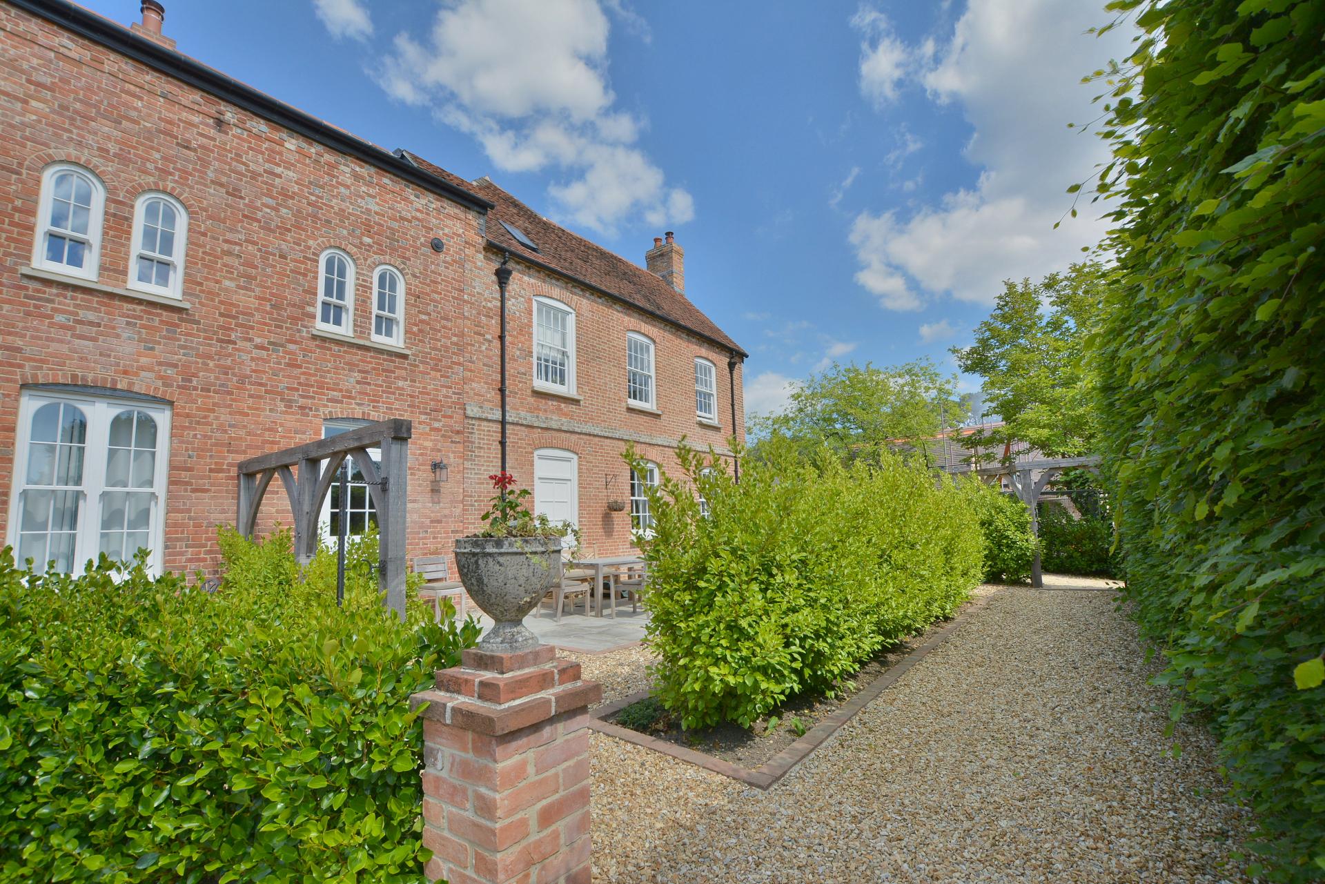 4 bedroom Mews House for sale in Wimborne