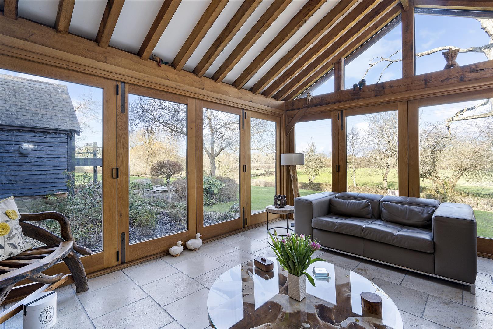 Detached House for sale with 4 bedrooms, Throop Road, Bournemouth