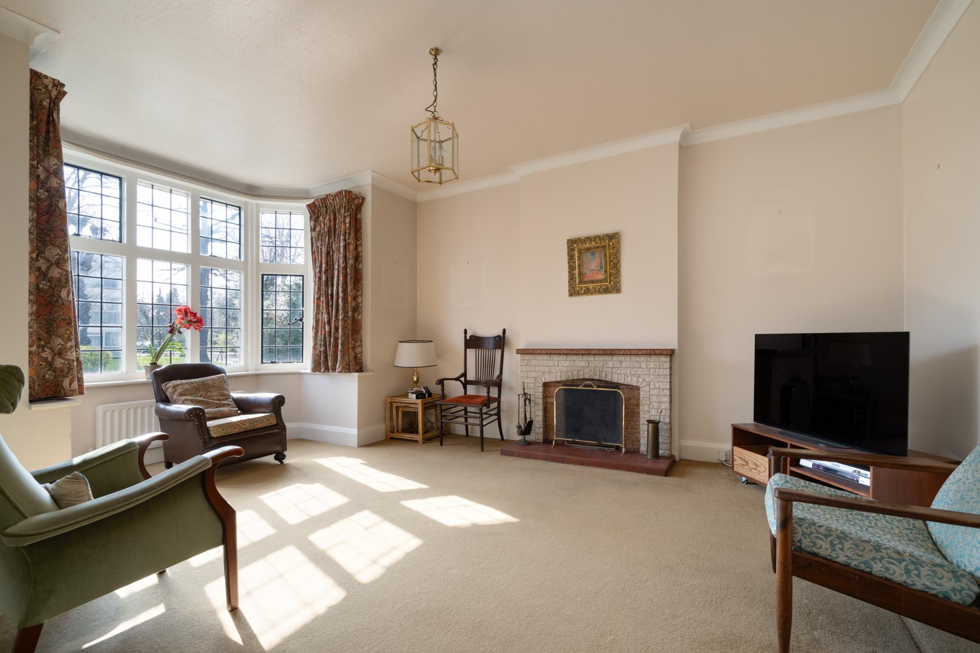 Detached House for sale with 4 bedrooms, Warham Road Fine & Country