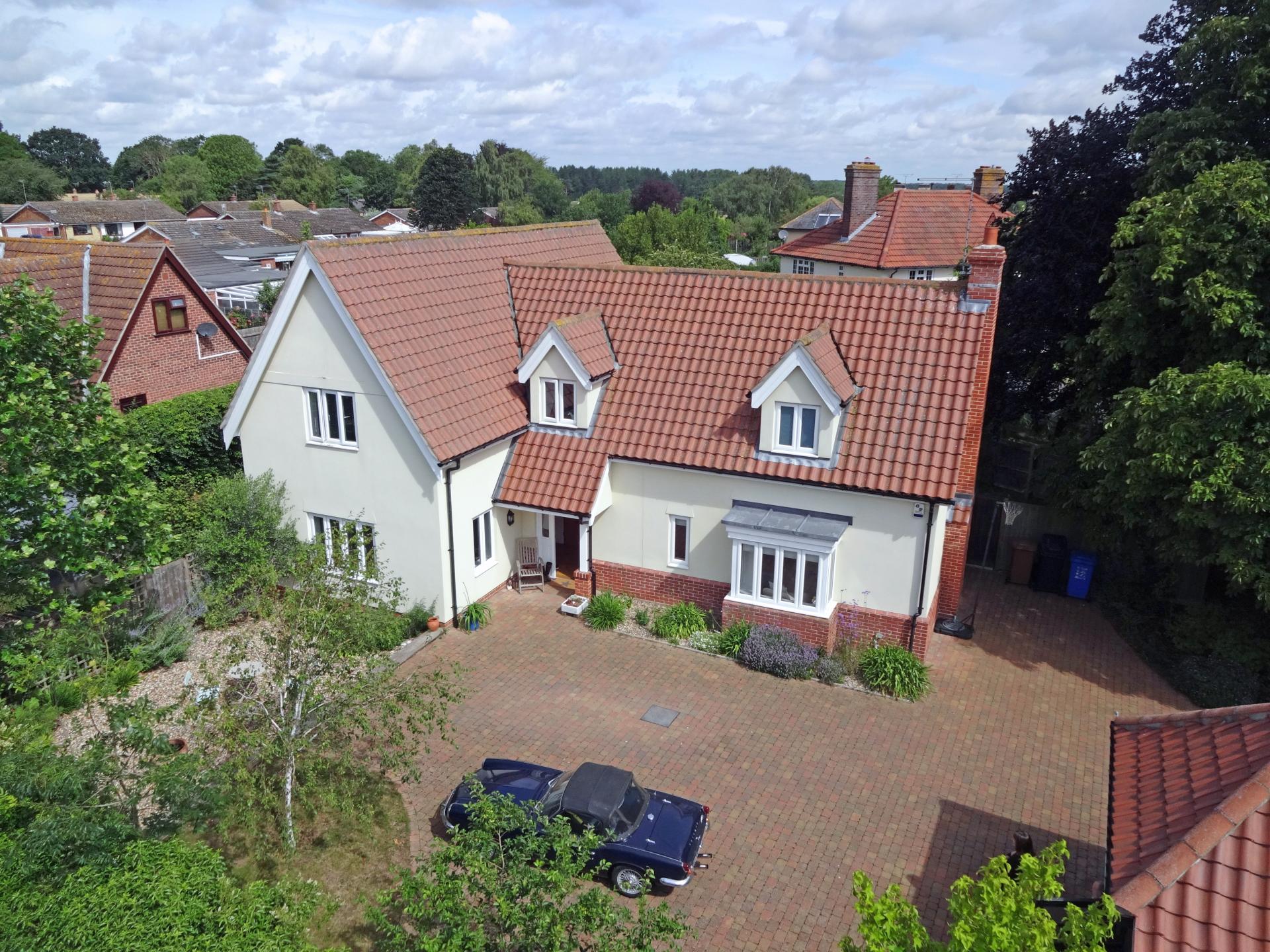 4 bedroom Detached House for sale in Ipswich