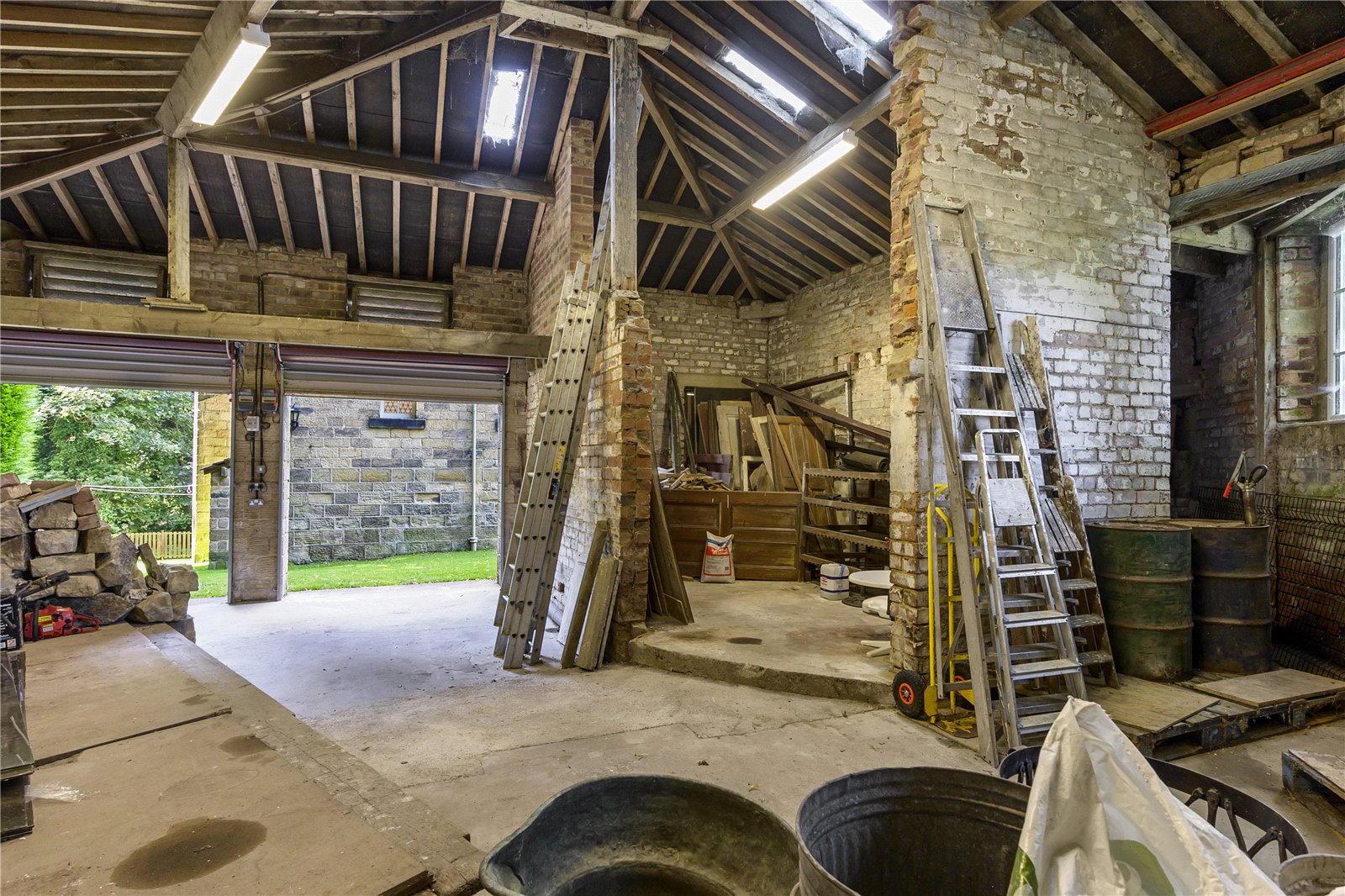 Detached House for sale with 4 bedrooms, The Coach House, Apperley Lane