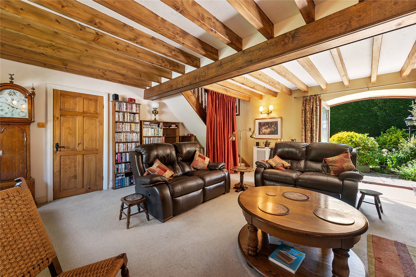 Detached House for sale with 4 bedrooms, The Stables, Weetwood Lane