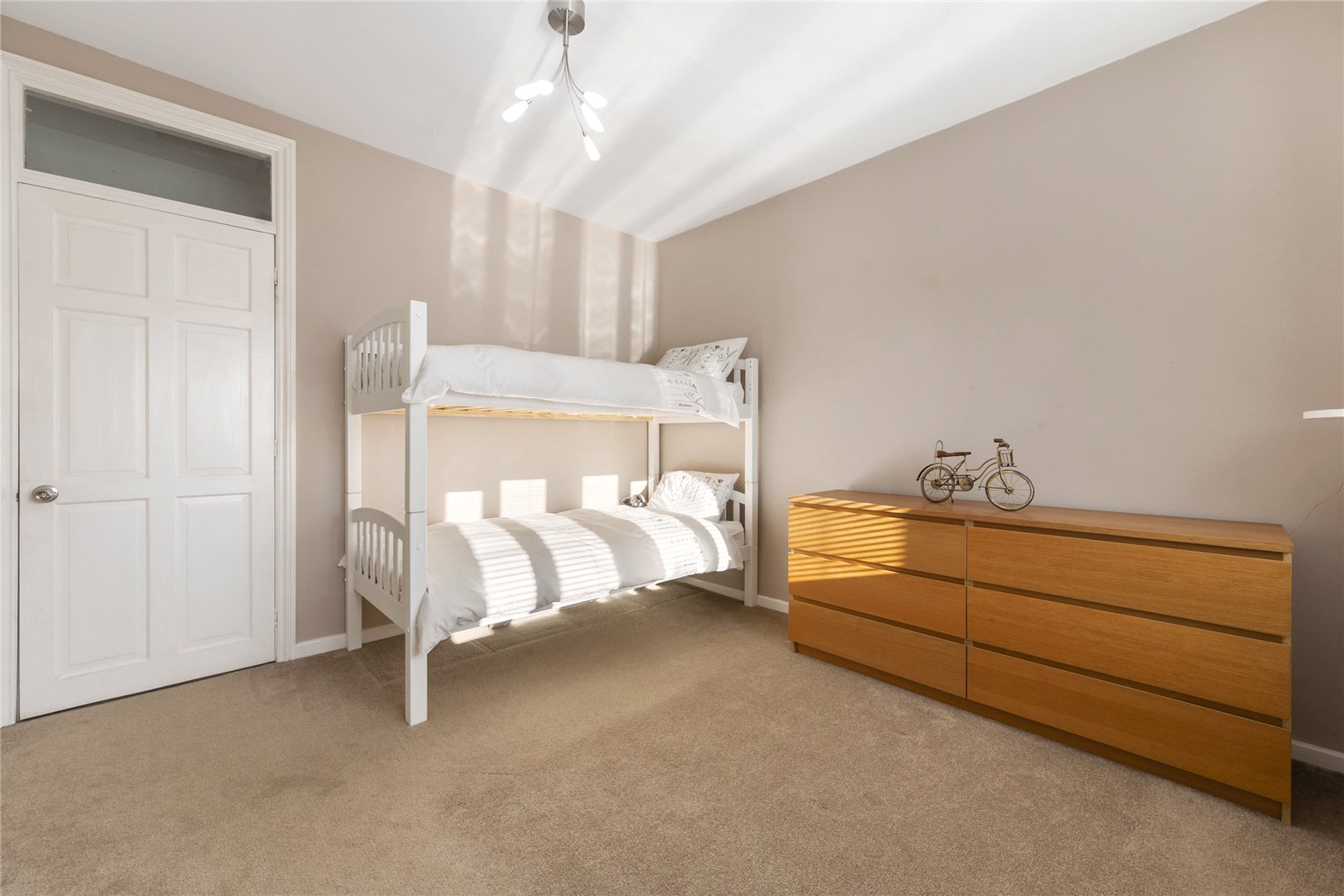 SemiDetached House for sale with 5 bedrooms, Upcroft Farm, Carlton