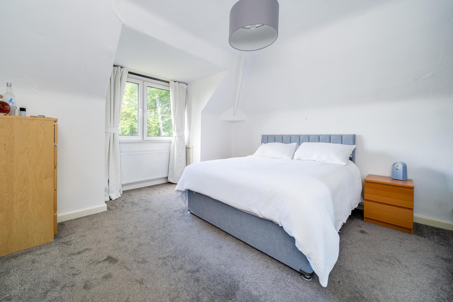 Detached House for sale with 4 bedrooms, Upper Batley Low Lane, Batley