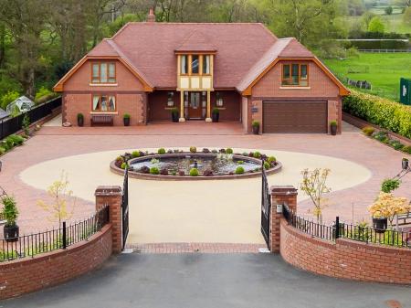 5 Bedroom Detached House For Sale In Powys