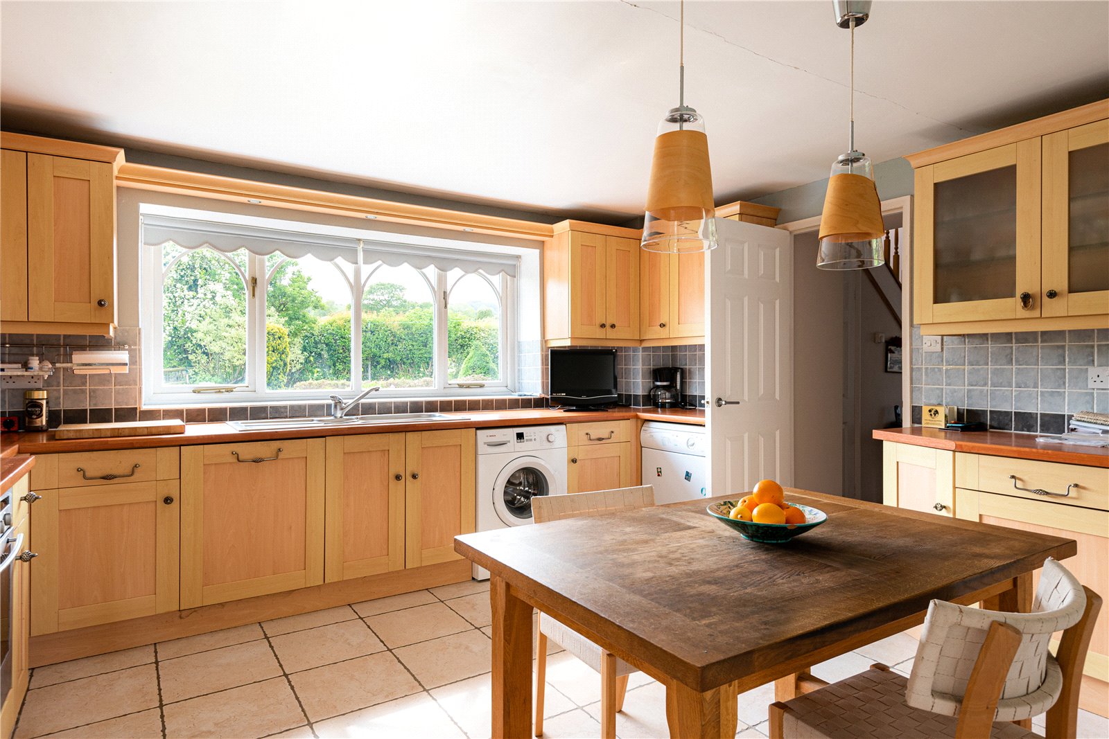 Detached House for sale with 4 bedrooms, Castle Caereinion, Welshpool