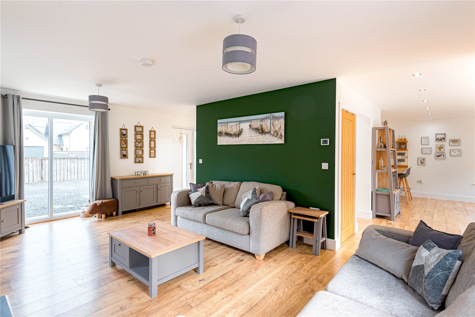 Detached House for sale with 4 bedrooms, 1 Goledd Dyfi, Commins Coch