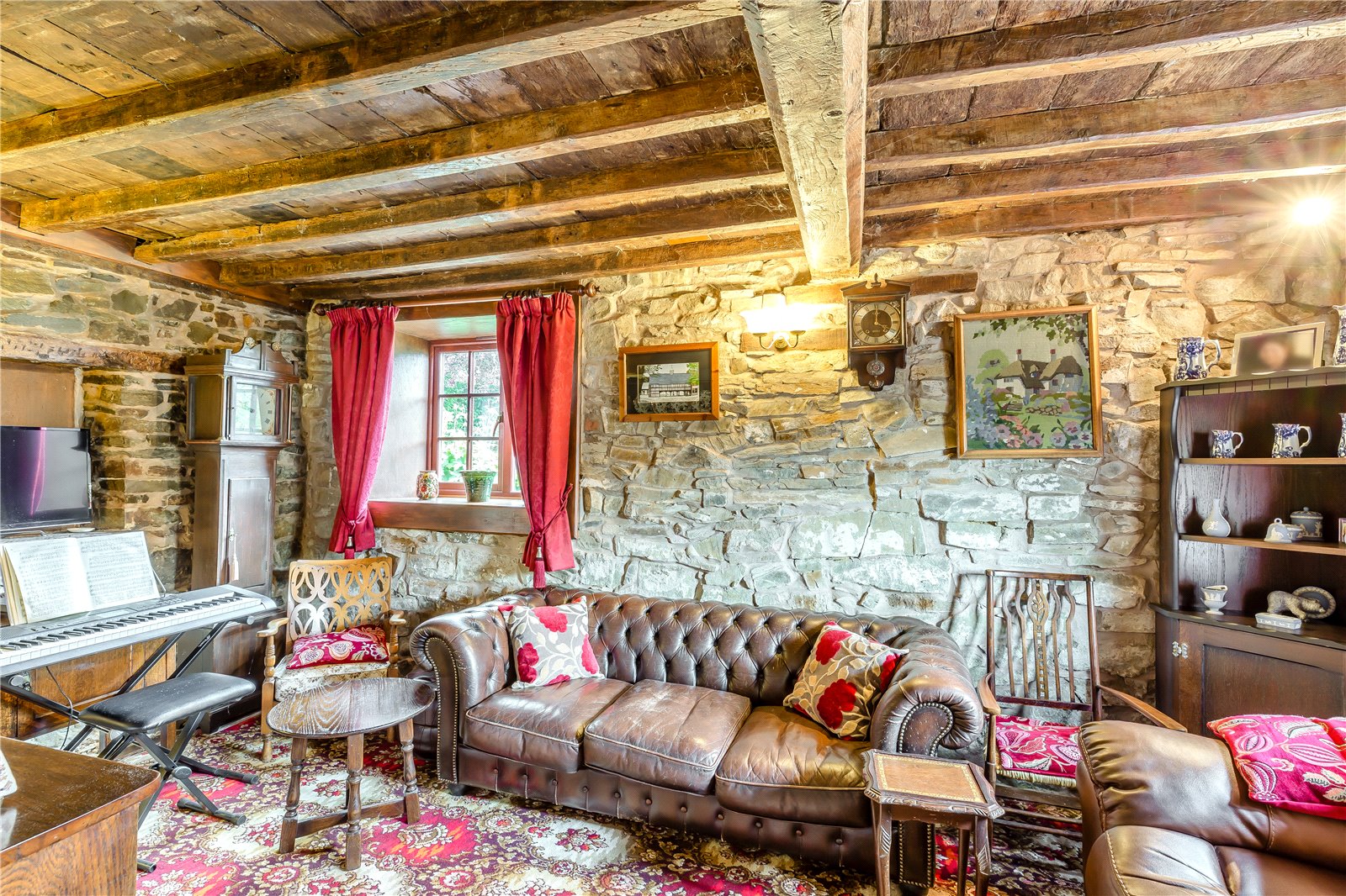 Detached House for sale with 17 bedrooms, Aberhafesp, Newtown Fine