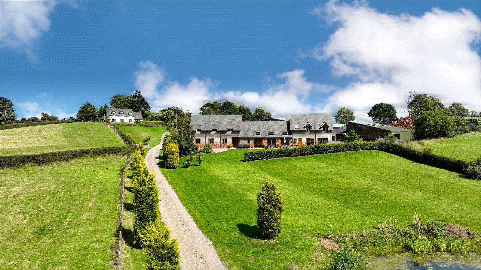 Detached House for sale with 17 bedrooms, Aberhafesp, Newtown Fine