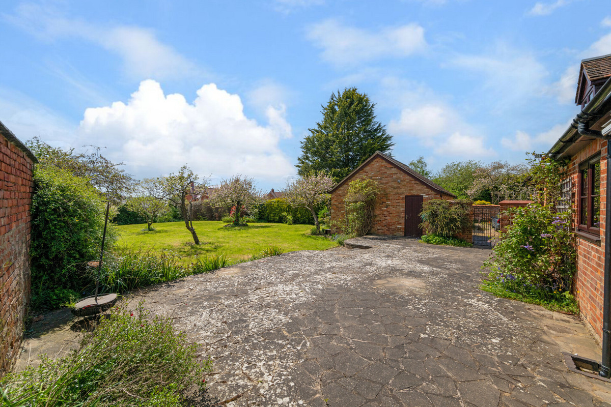 Detached Bungalow for sale with 3 bedrooms, Horn Street Winslow