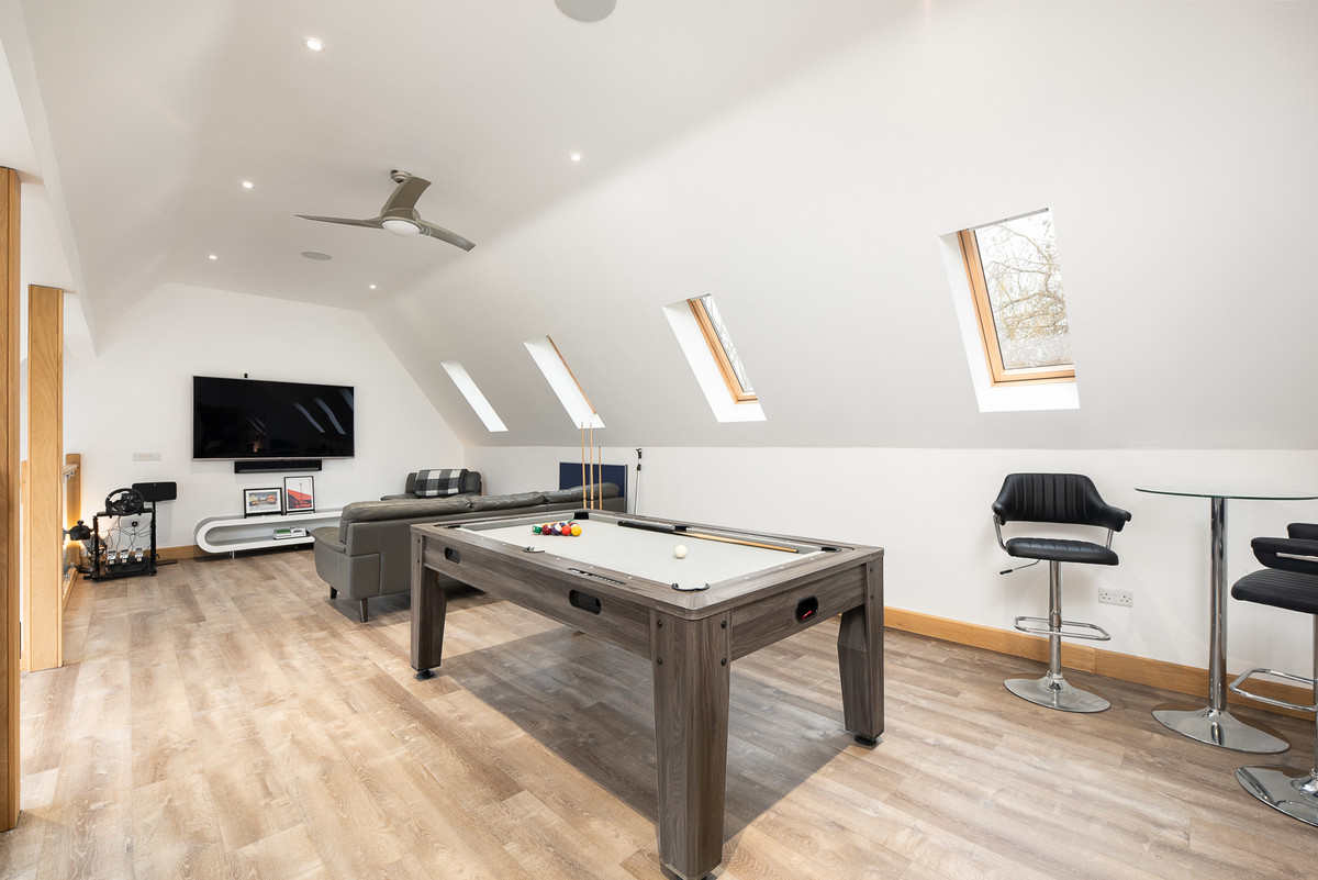 Detached House for sale with 6 bedrooms, St Neots Road Renhold Bedford