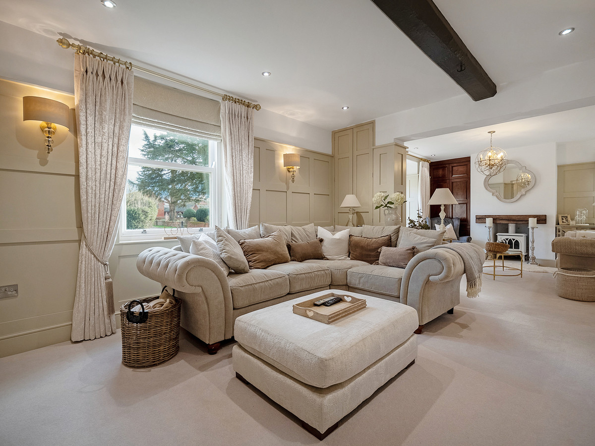 Detached House for sale with 6 bedrooms, Nailstone Road Barton In The