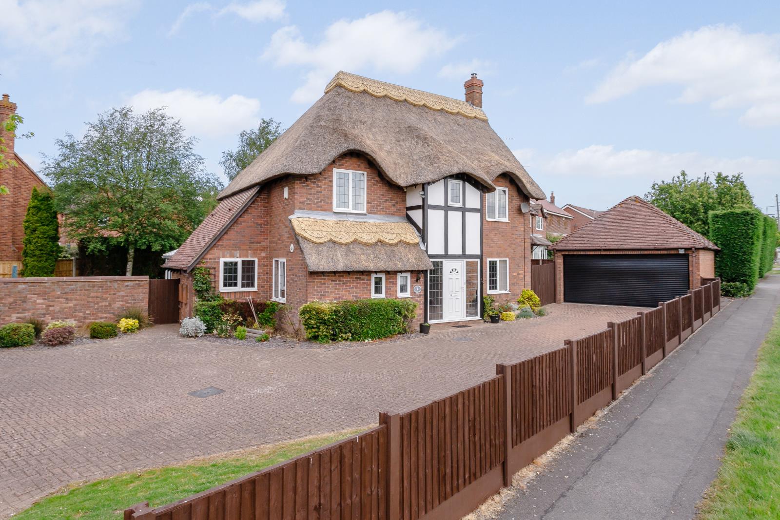 4 bedroom Detached House for sale in Derby
