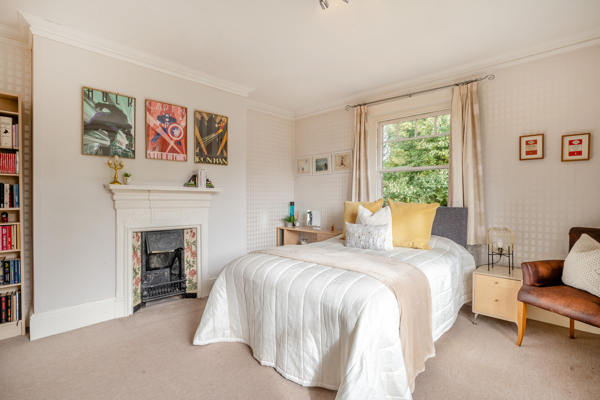 Detached House for sale with 8 bedrooms, Parwich, Derbyshire Fine