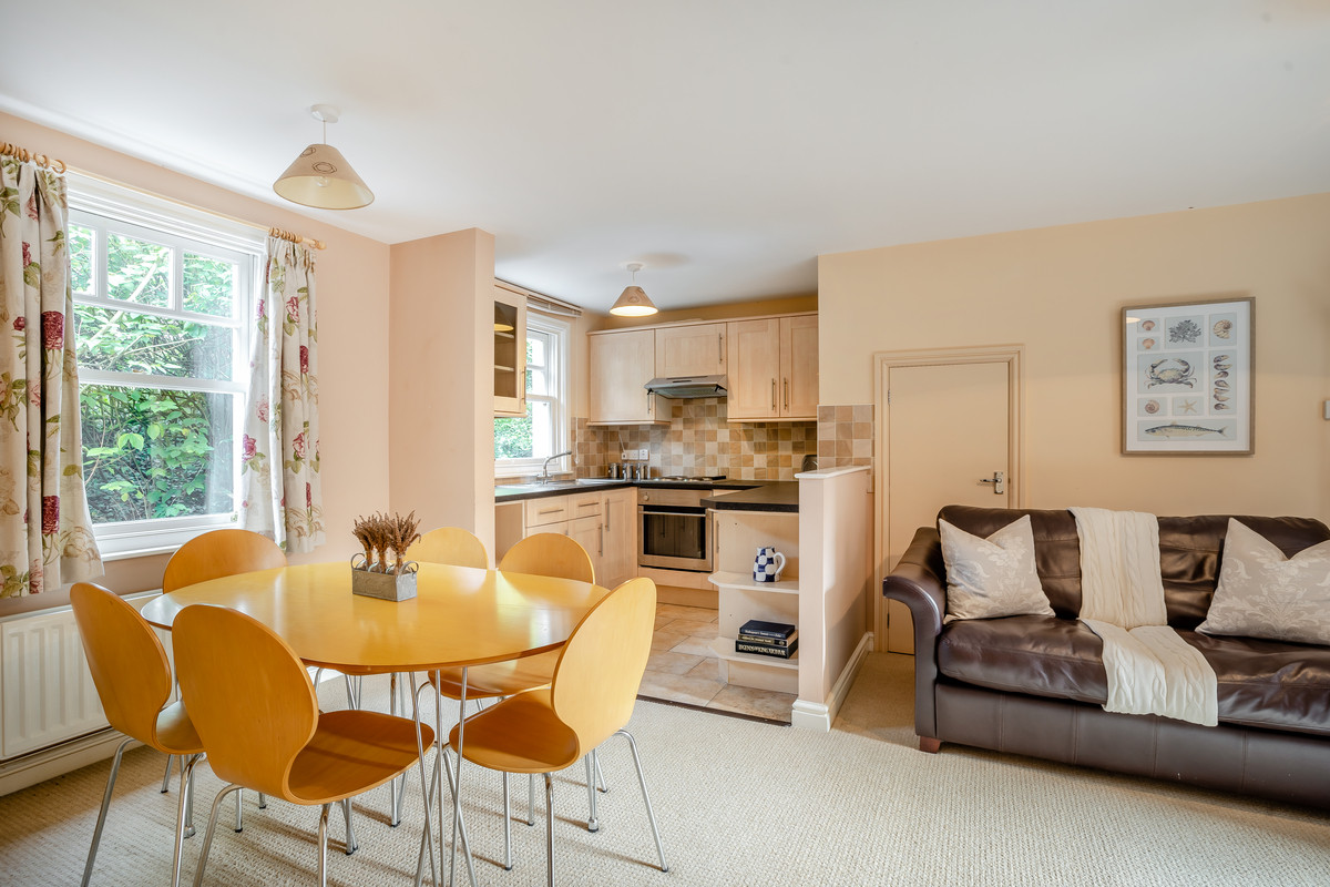 Detached House for sale with 8 bedrooms, Parwich, Derbyshire Fine