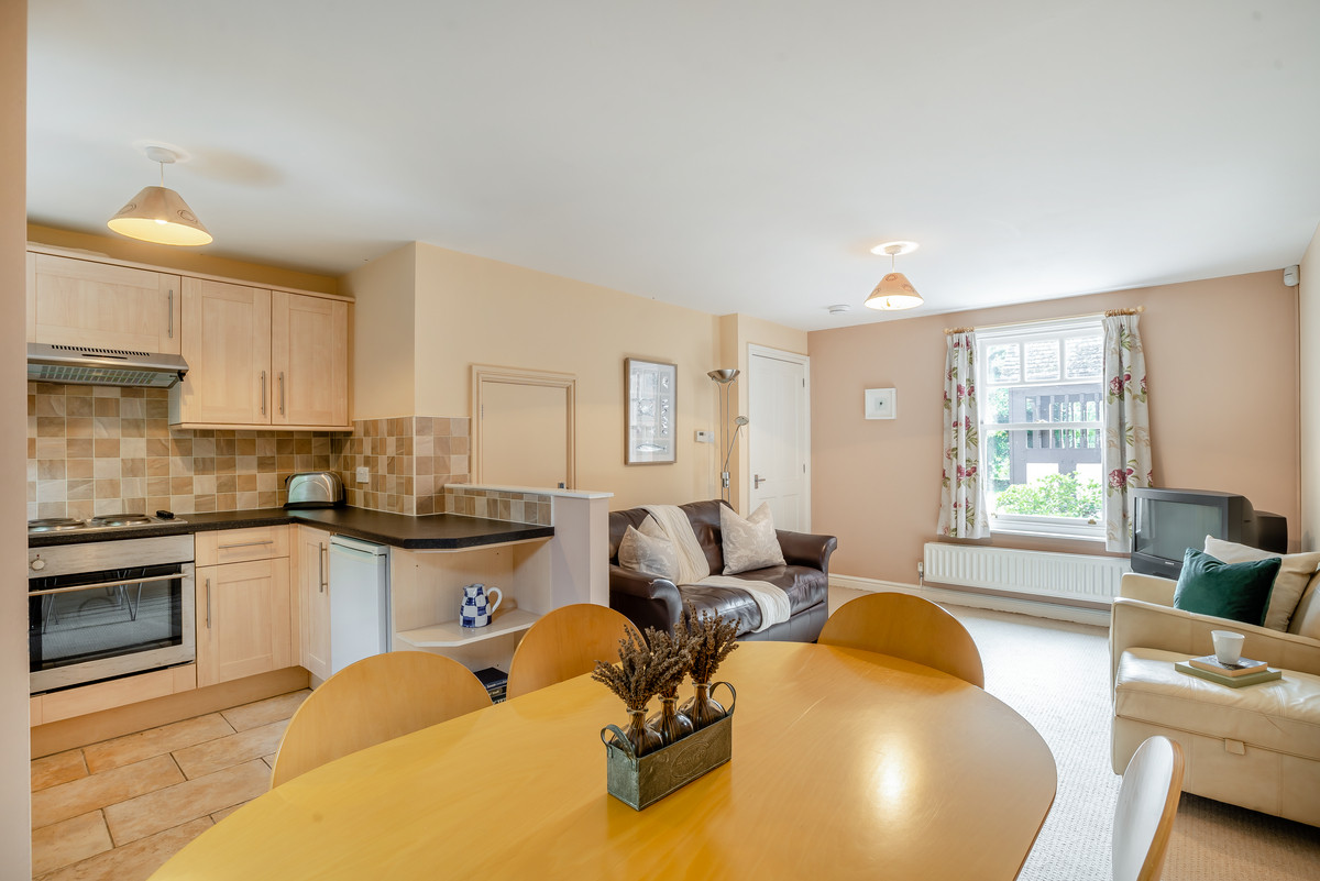 Detached House for sale with 8 bedrooms, Parwich, Derbyshire Fine