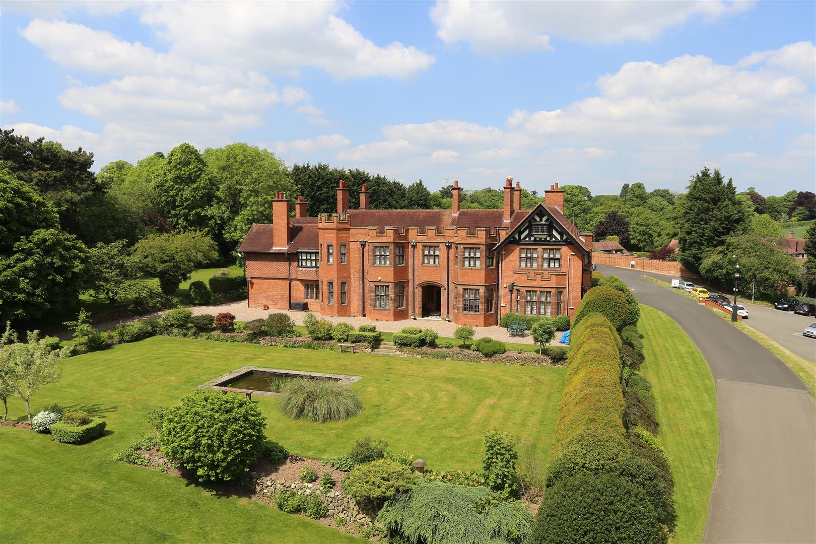 10 bedroom House for sale in Leamington Spa