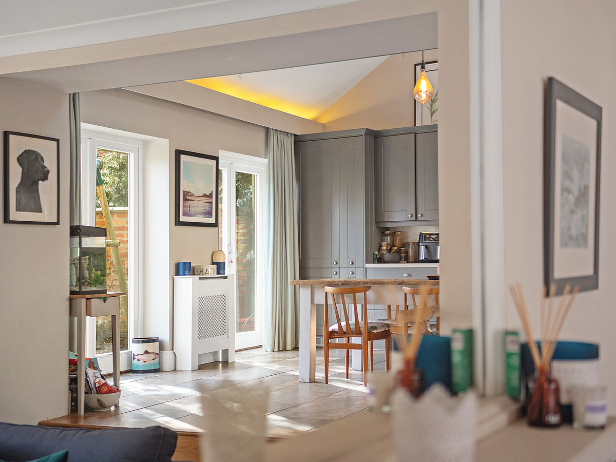 SemiDetached House for sale with 4 bedrooms, High Street, Denford