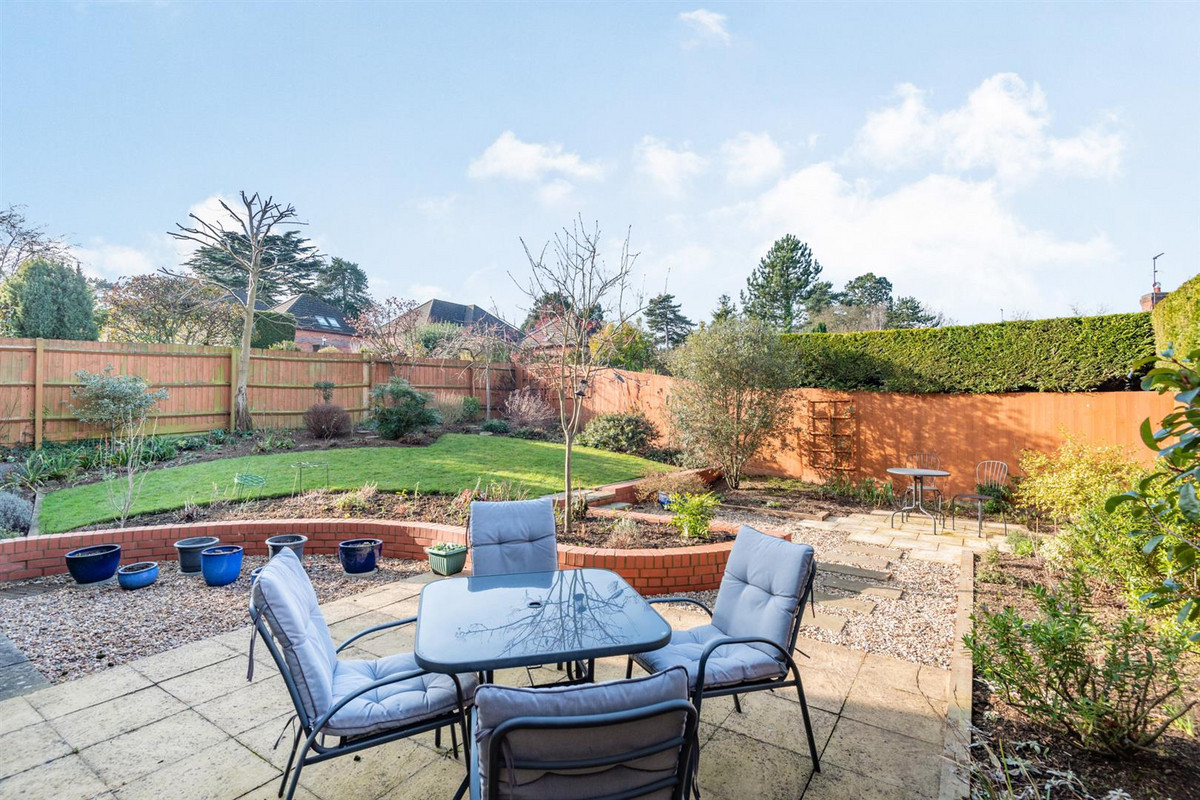 Detached House for sale with 4 bedrooms, 12 Dallington Park Road