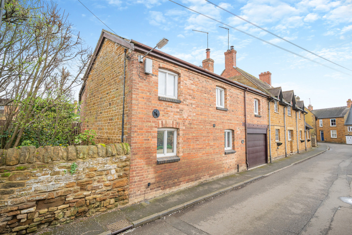 SemiDetached House for sale with 3 bedrooms, Starmers Lane Kislingbury