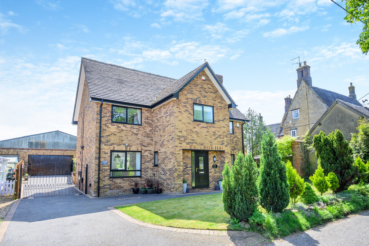 Detached House for sale with 4 bedrooms, Baker Street Gayton