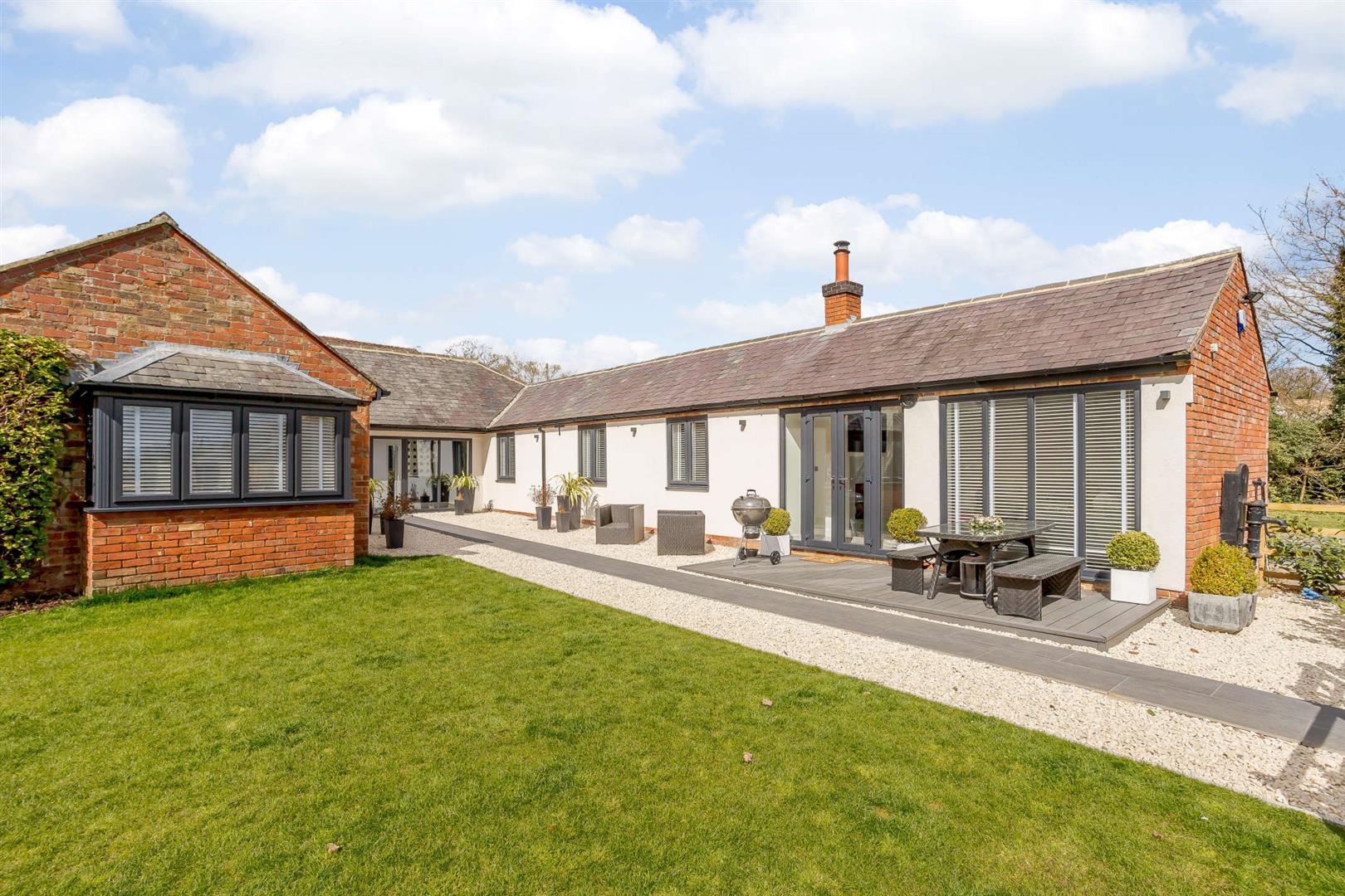 4 bedroom Barn Conversion for sale in Daventry