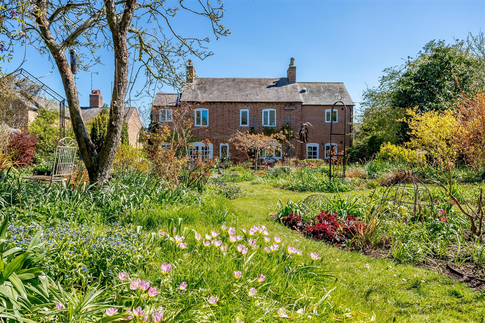 3 bedroom Cottage for sale in Rugby