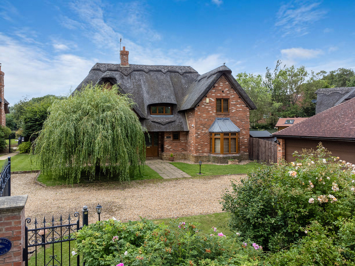 Detached House for sale with 4 bedrooms, Stanford on Avon