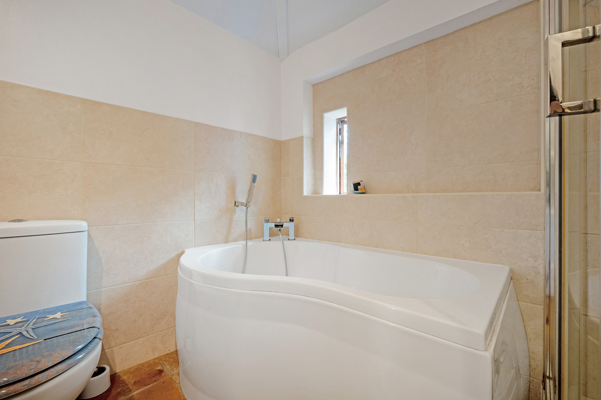 Barn Conversion for sale with 3 bedrooms, Daventry Road Barby Rugby