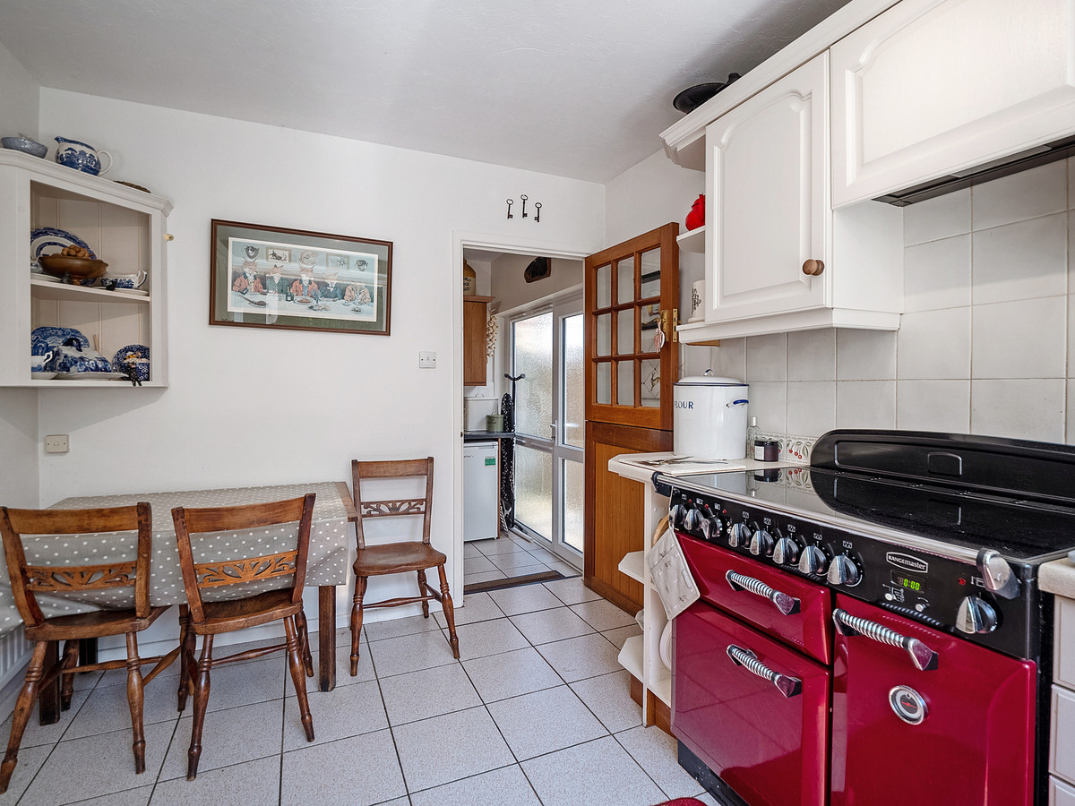 Detached House for sale with 4 bedrooms, Main Street, Stretton Under