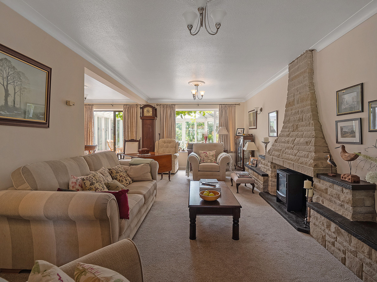 Detached House for sale with 4 bedrooms, Main Street, Stretton Under