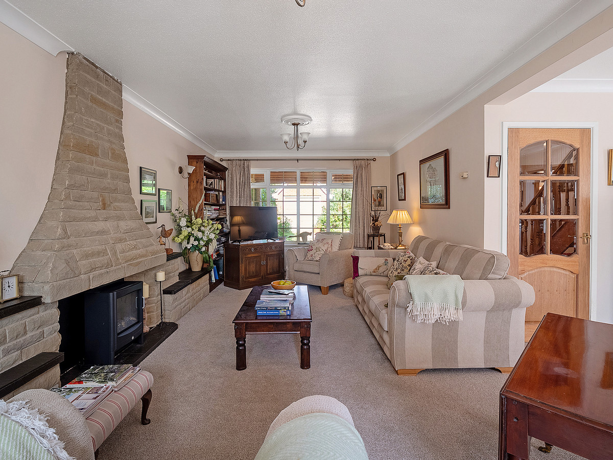 Detached House for sale with 4 bedrooms, Main Street, Stretton Under