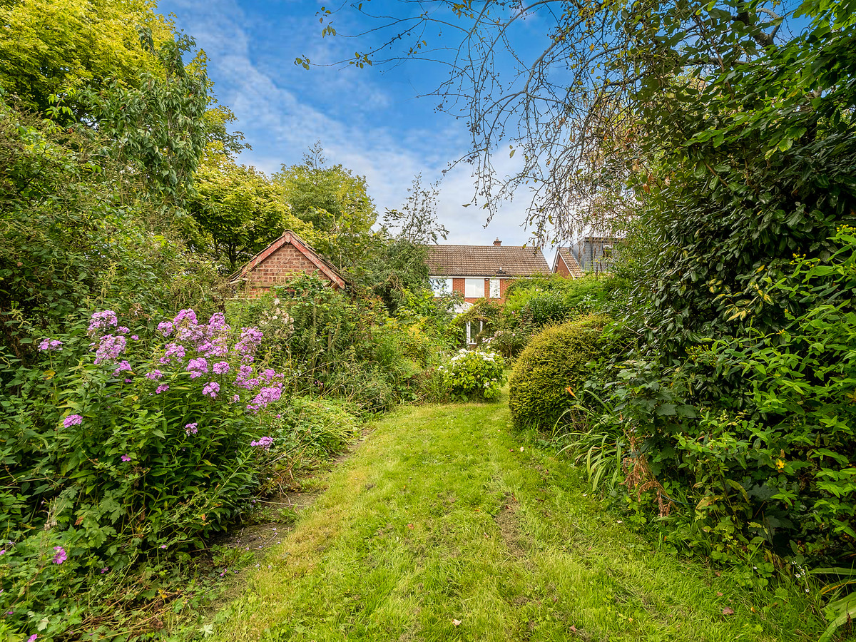 Detached House for sale with 4 bedrooms, Main Street, Stretton Under