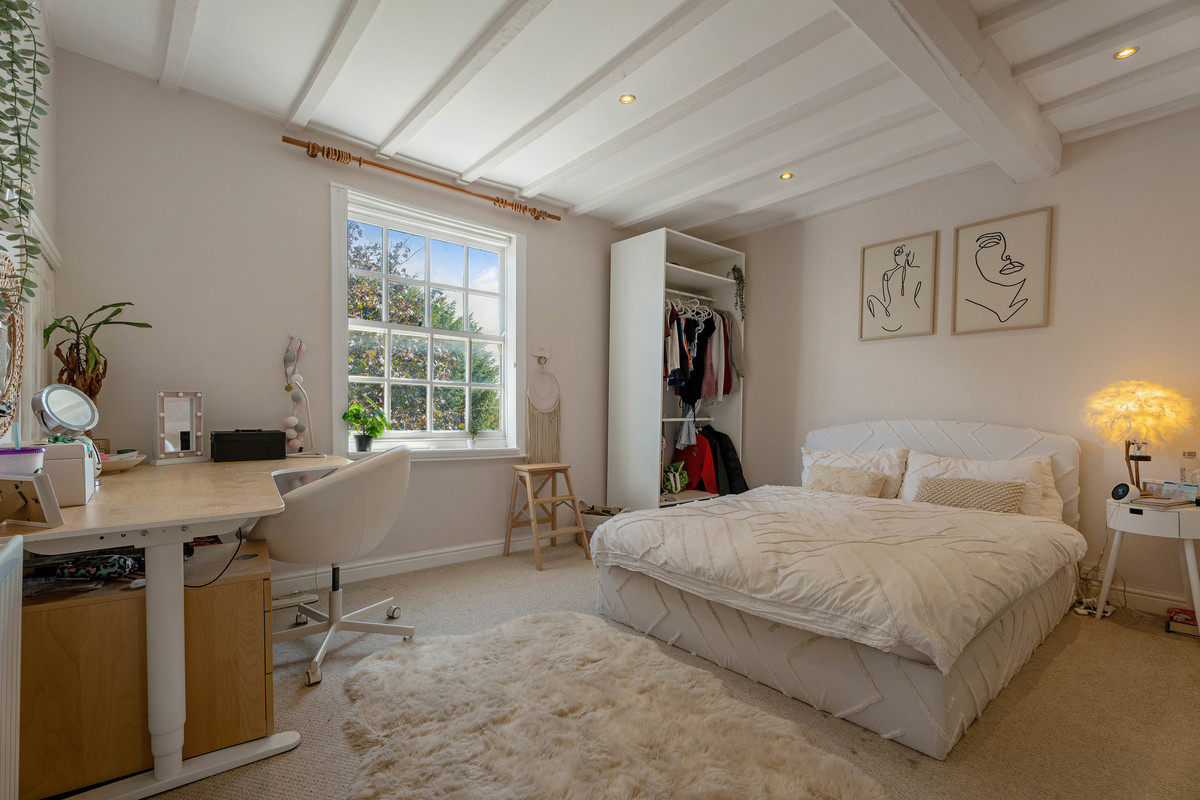 Detached House for sale with 5 bedrooms, Main Street, Long Lawford Fine & Country