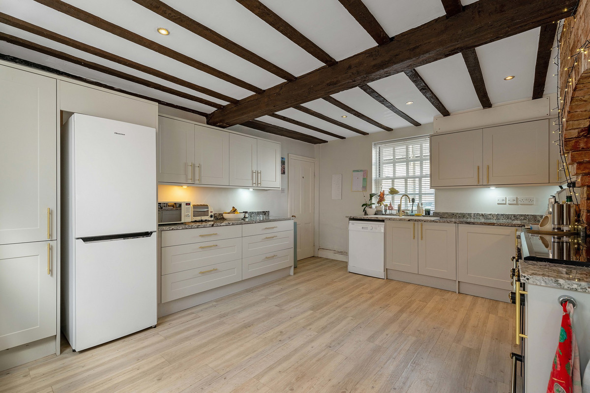 Detached House for sale with 5 bedrooms, Main Street, Long Lawford Fine & Country