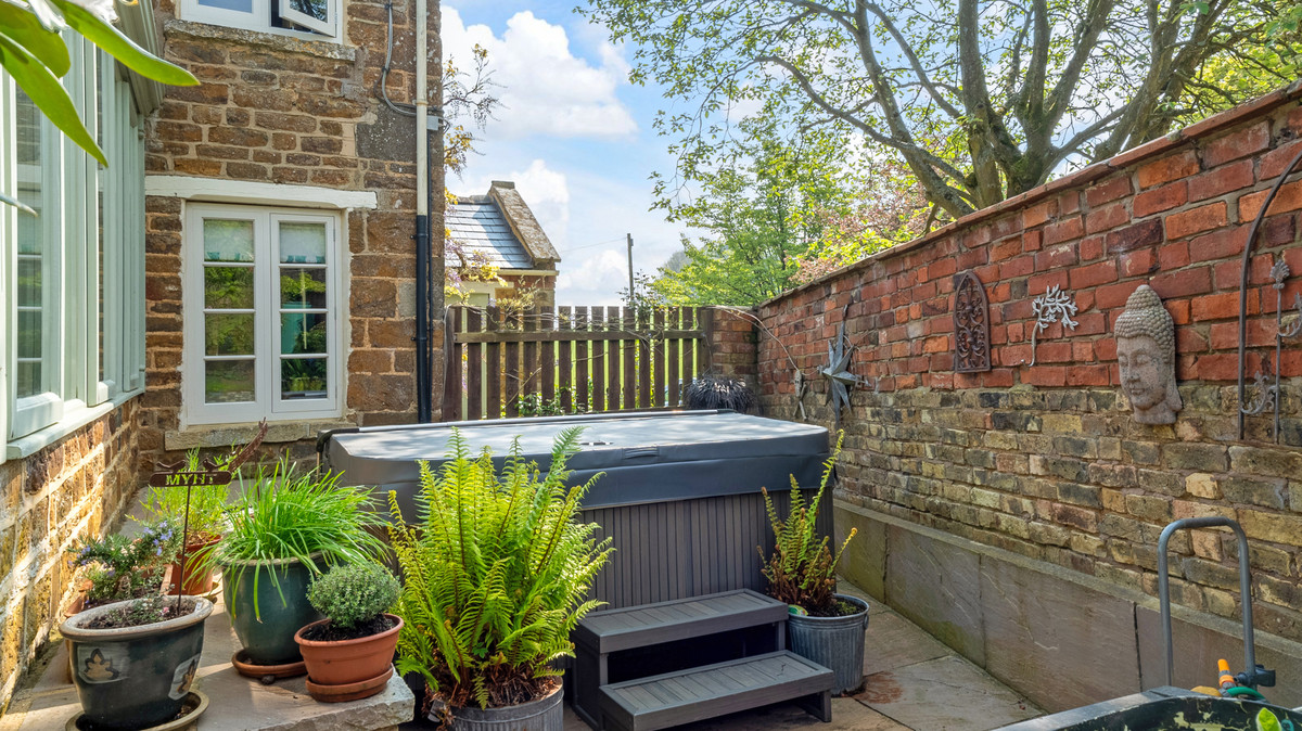 Cottage for sale with 5 bedrooms, Stockwell Lane Hellidon Daventry