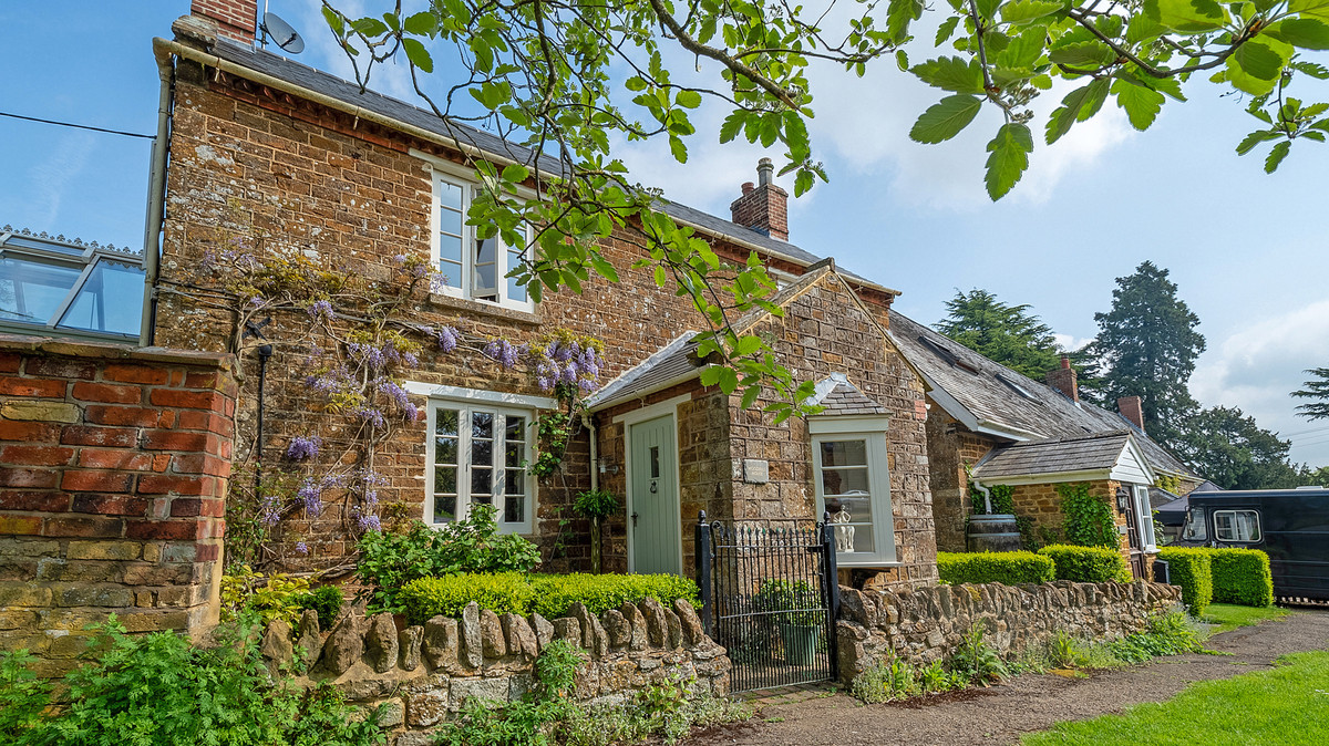 Cottage for sale with 5 bedrooms, Stockwell Lane Hellidon Daventry