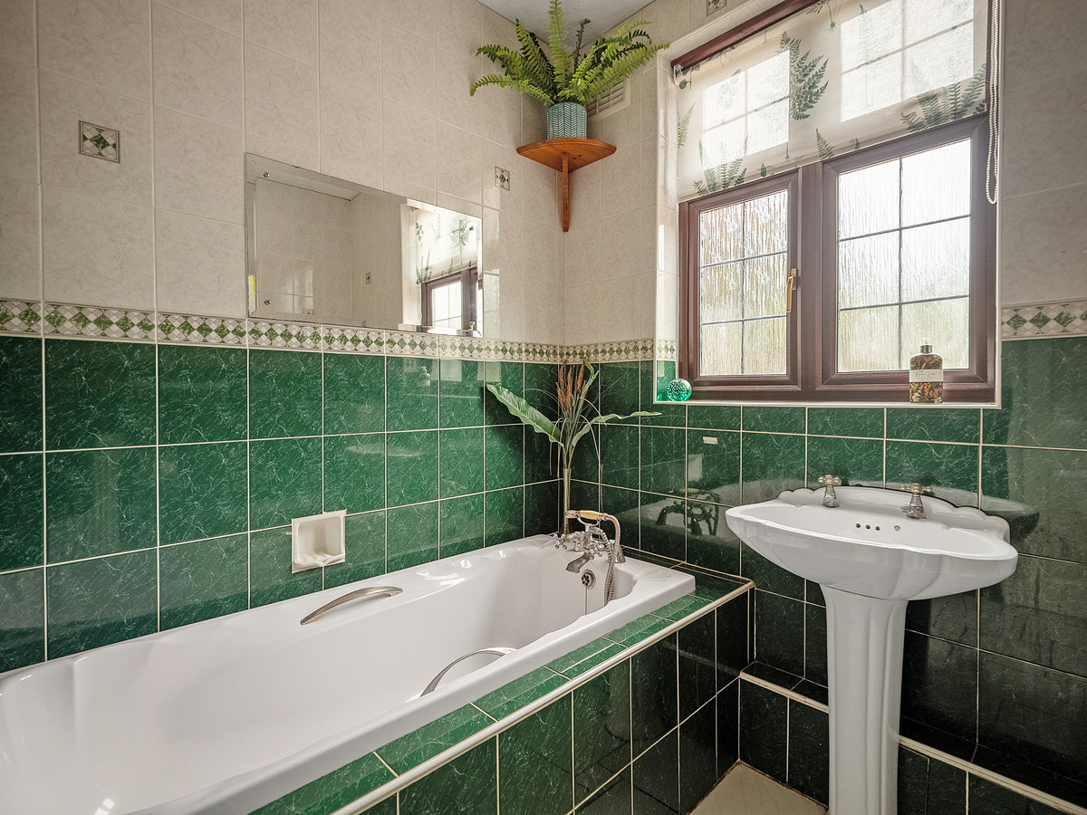 Detached Bungalow for sale with 4 bedrooms, Ansty Road Brinklow Rugby