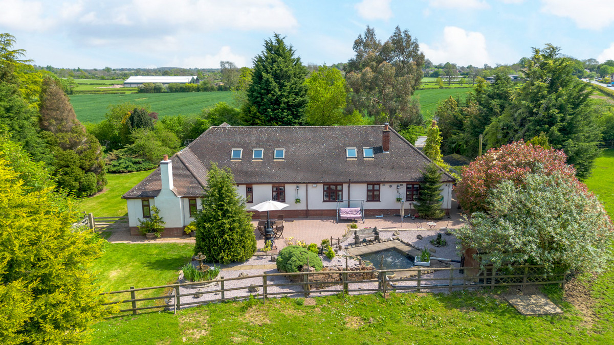 Detached Bungalow for sale with 4 bedrooms, Ansty Road Brinklow Rugby