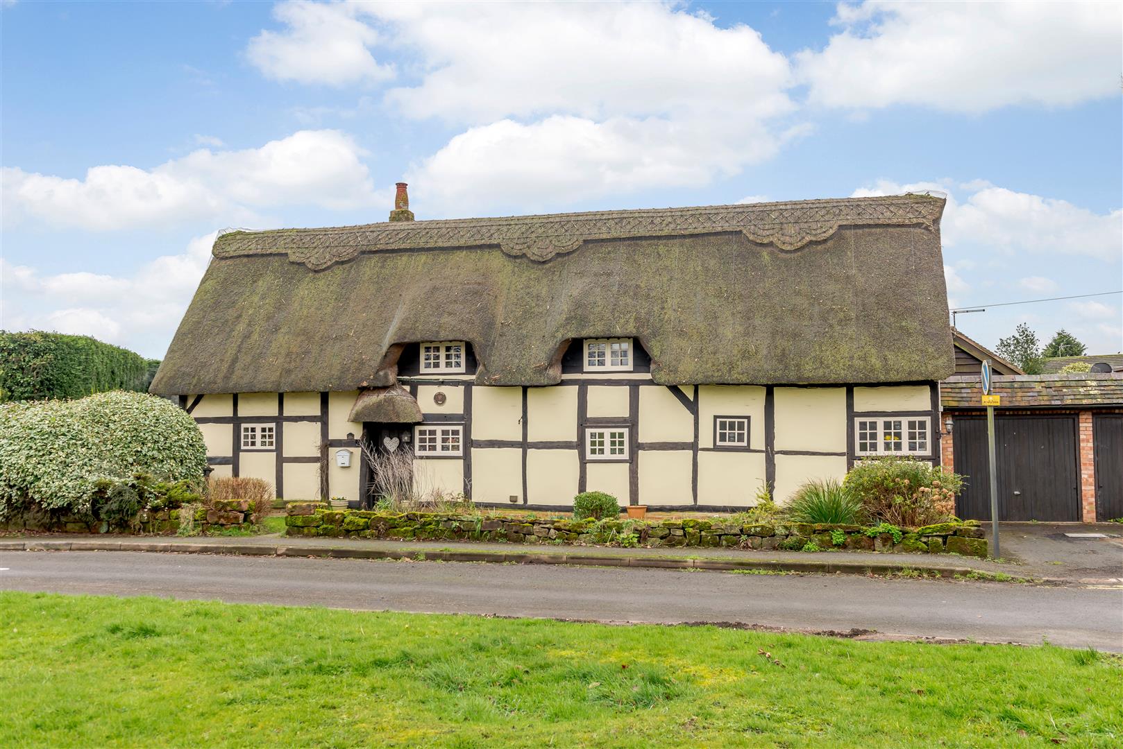 4 bedroom Cottage for sale in Birmingham