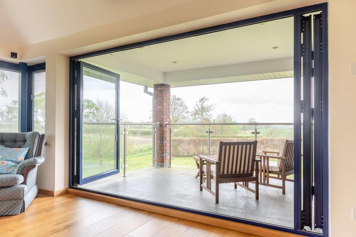 Country House for sale with 6 bedrooms, Chinnor Road Thame, Oxfordshire