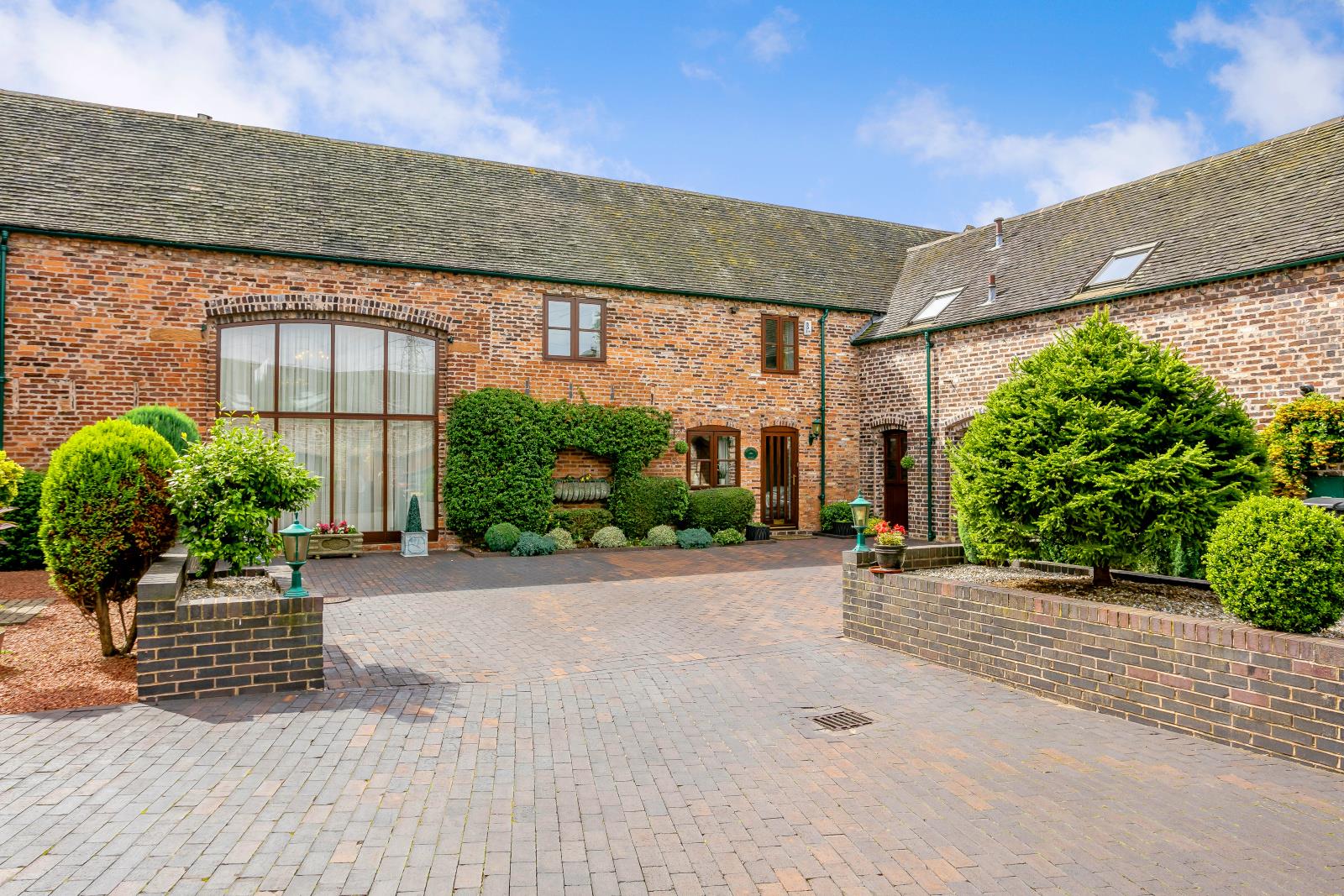 3 bedroom Barn Conversion for sale in Sutton Coldfield
