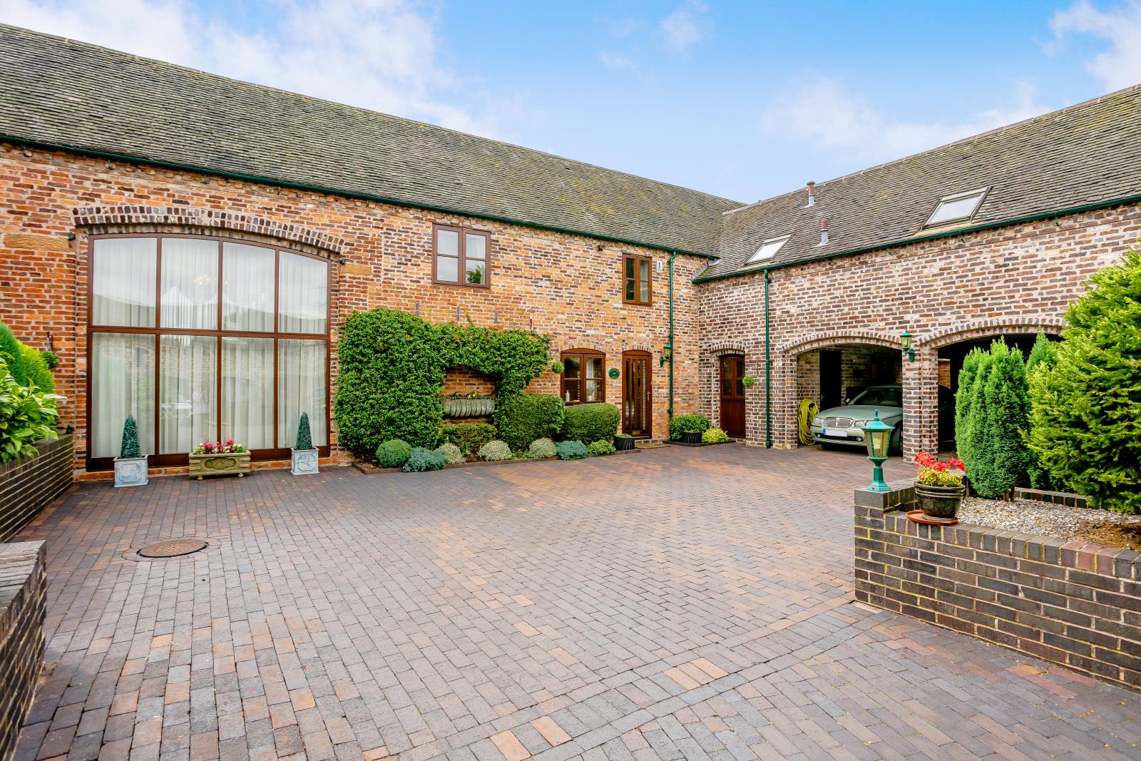 3 bedroom Barn Conversion for sale in Sutton Coldfield
