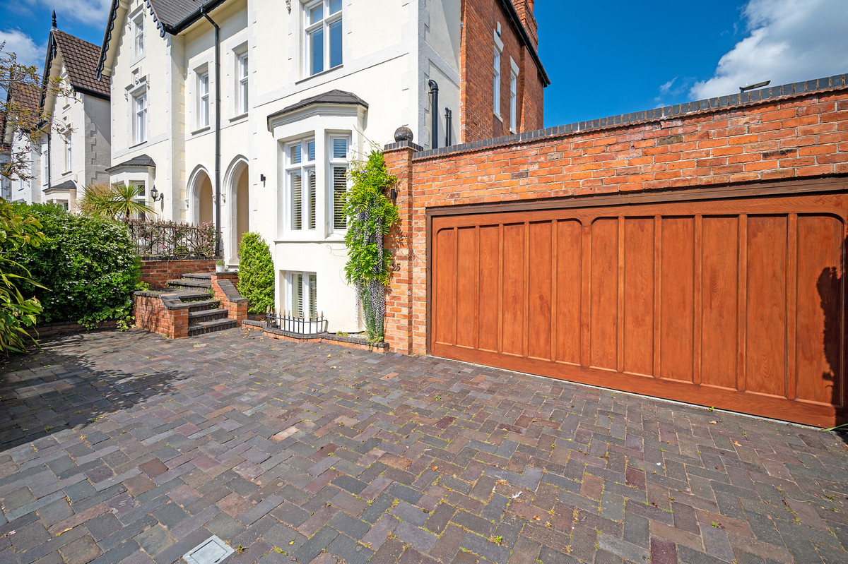 SemiDetached House for sale with 5 bedrooms, Wentworth Road, Harborne