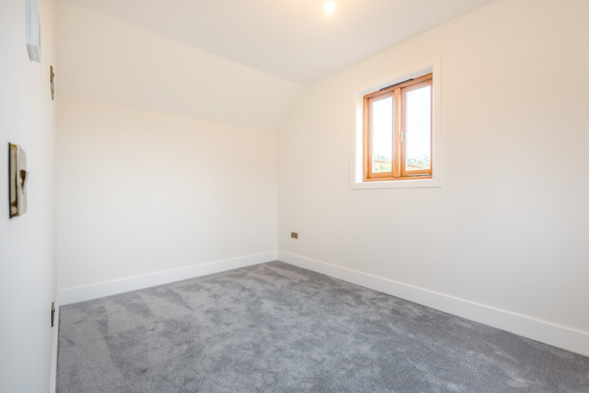 Barn Conversion for sale with 5 bedrooms, Thorneyfields Lane