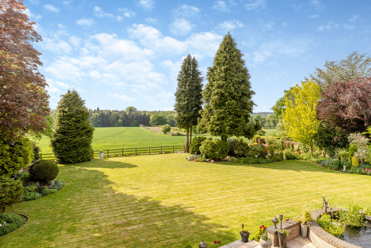 Detached House for sale with 5 bedrooms, Brocton Road Milford Stafford