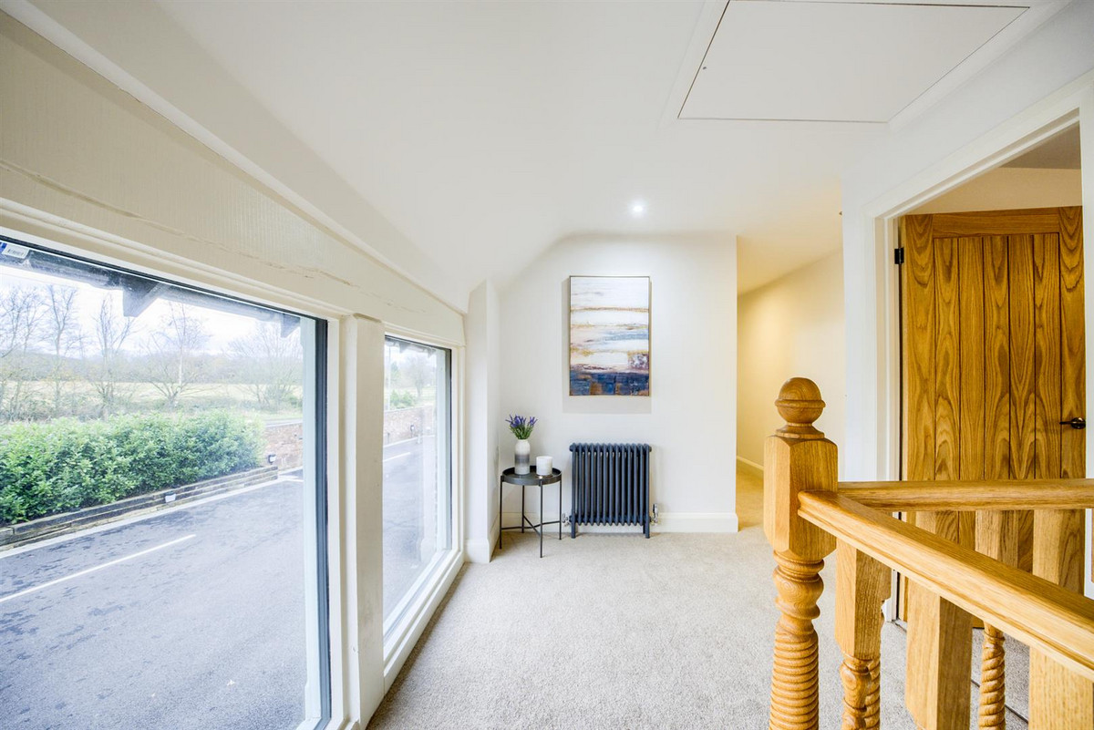 Barn Conversion for sale with 3 bedrooms, Wolverhampton Road, Prestwood