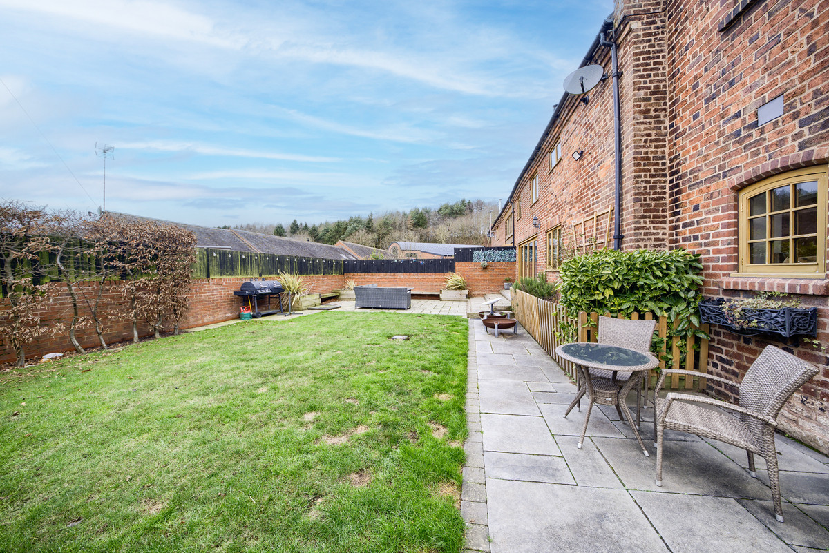 Barn Conversion for sale with 4 bedrooms, Common Farm Crown Lane
