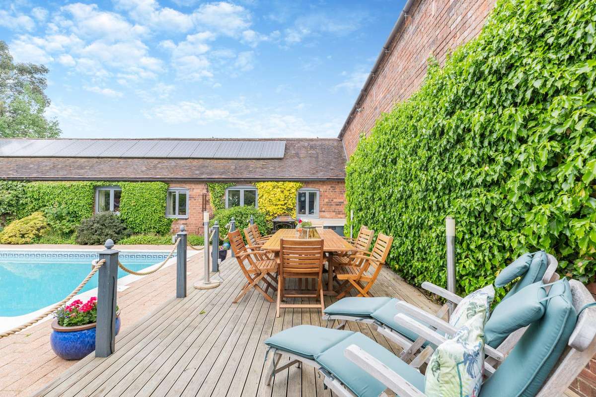 Barn Conversion for sale with 6 bedrooms, Hall Lane Shifnal